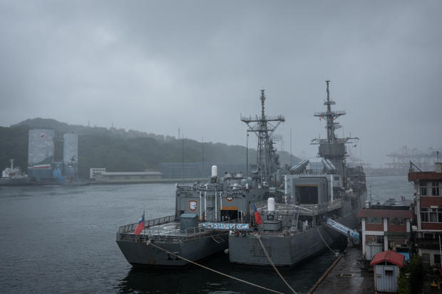 Taiwan Navy warships 