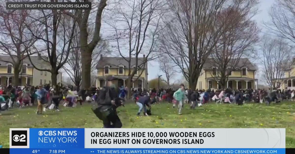 Organizers hide 10,000 eggs for Easter egg hunt on Governors Island
