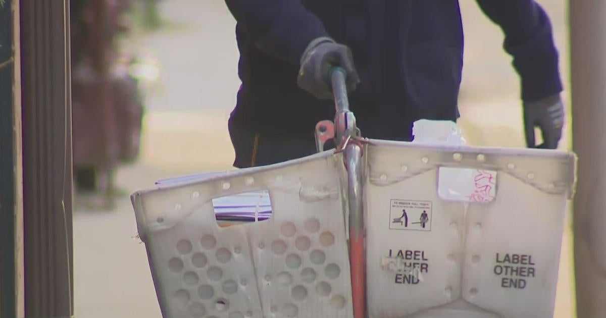 Usps Mail Carriers Robbed For Postal Keys Across The Chicago Cbs Chicago 1720