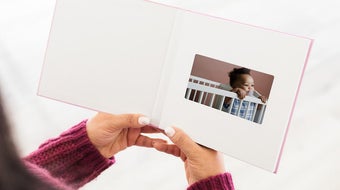 CBS Mornings Deals: This customizable video book is 25% off 