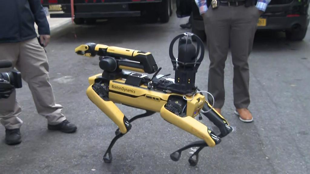 Mayor Adams: Robotic dog, drone used to assess Lower Manhattan parking
garage collapse