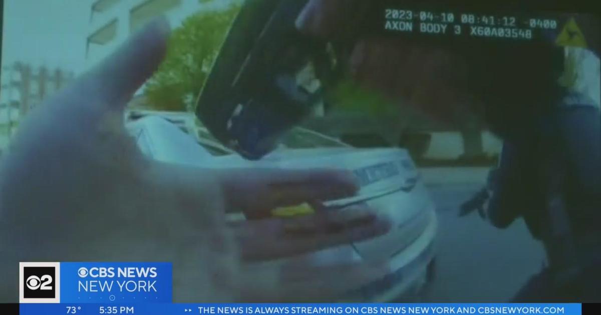 Police Body Camera Footage Released In Louisville Mass Shooting Cbs New York 1449