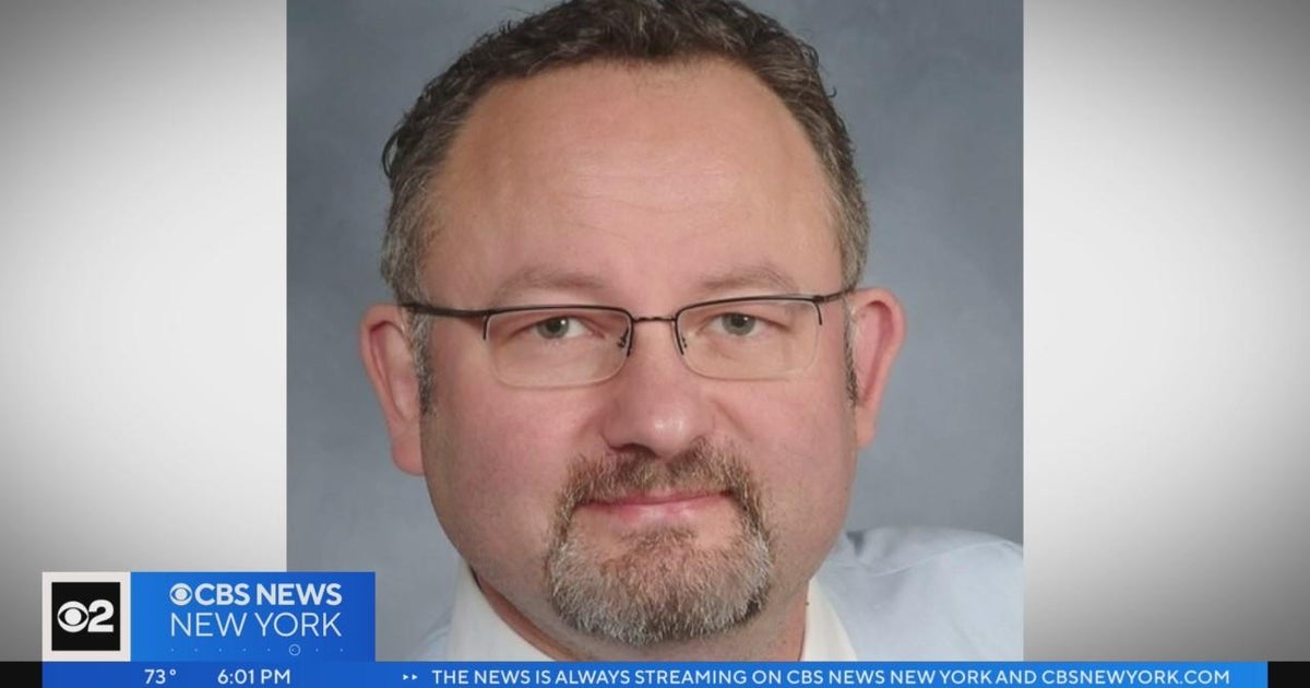 New York urologist accused of rampant sexual abuse of patients - CBS ...