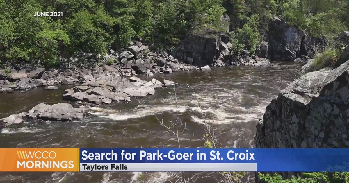 Crews will resume search Wednesday for Wis. man who fell from Taylors