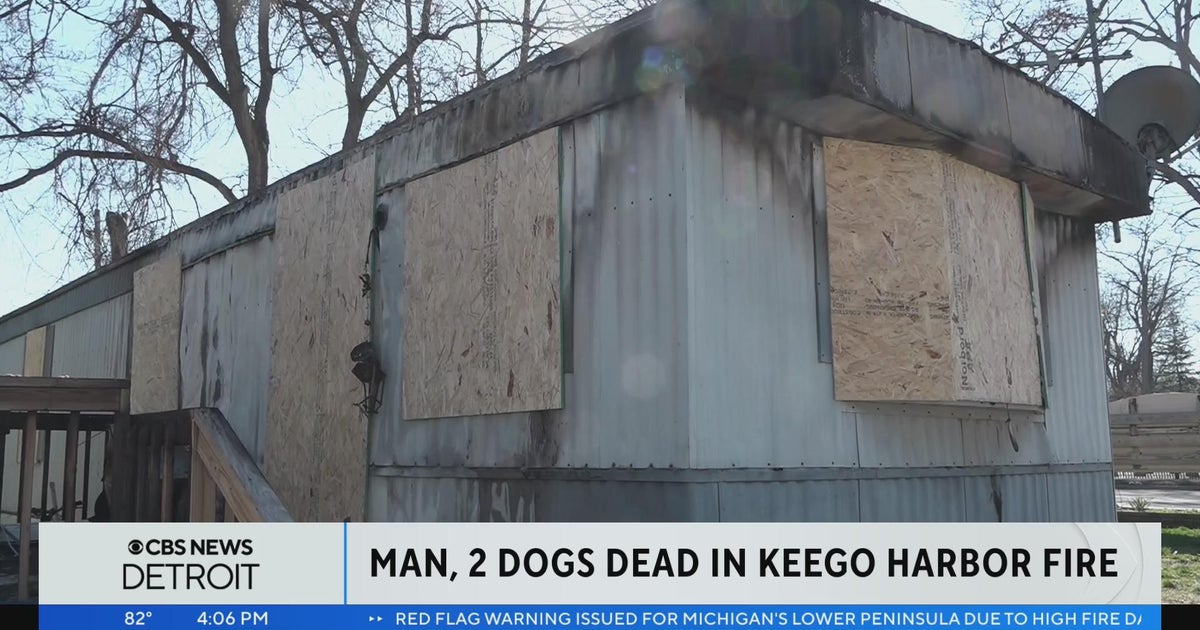 1 person, 2 dogs killed in fatal fire at Keego Harbor mobile home CBS