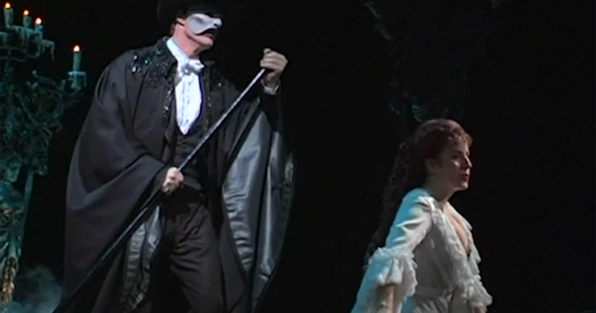"Phantom of the Opera" ending Broadway run CBS News