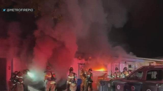 A duplex fire in Rancho Cordova has left 6 people without a home 