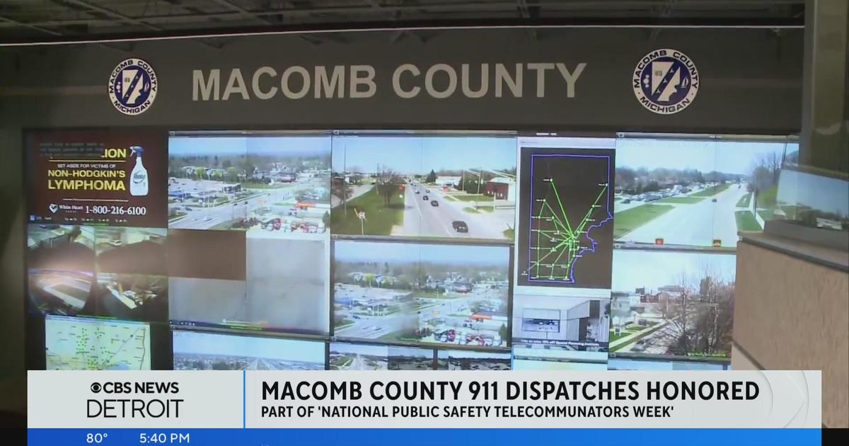 Macomb County 911 dispatchers honored