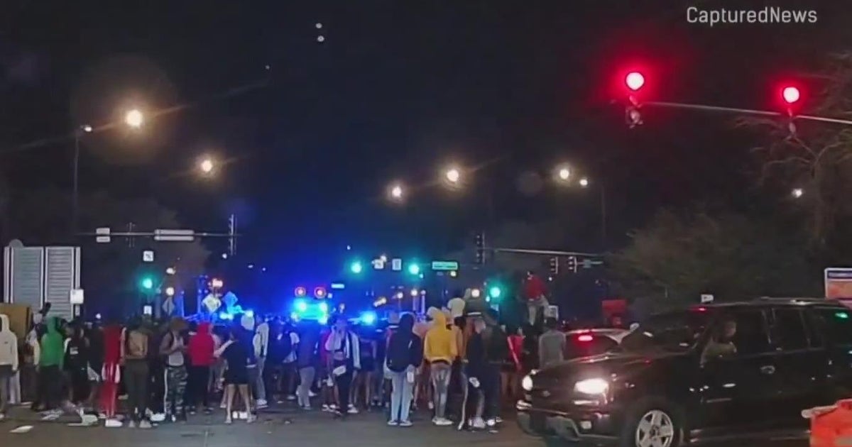 14-year-old boy shot during large gathering near 31st Street Beach ...
