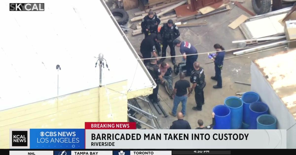 Barricaded Man Taken Into Custody Near Riverside City College - CBS Los ...