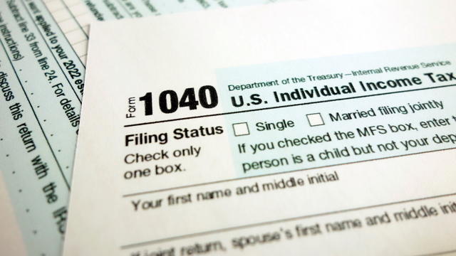 cbsn-fusion-tips-file-tax-returns-last-minute-what-to-do-with-refund-thumbnail-1894533-640x360.jpg 