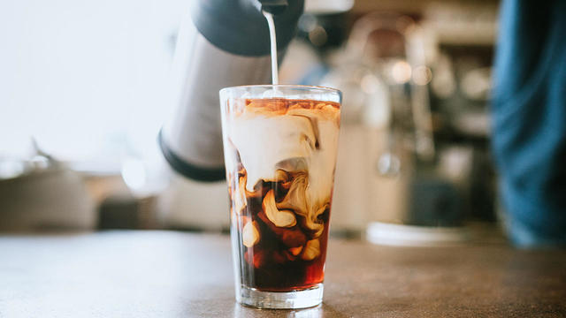 Best cold brew coffee makers in 2023 - CBS News
