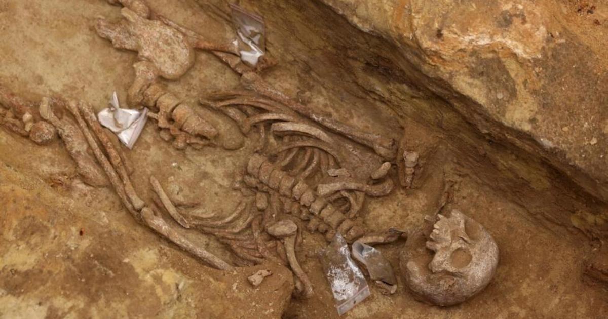 2,000-year-old graves found in ancient necropolis below busy Paris train station