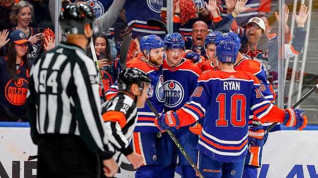 NHL: APR 19 Western Conference First Round - Kings at Oilers 