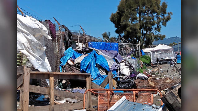 Oakland Homeless Camp 