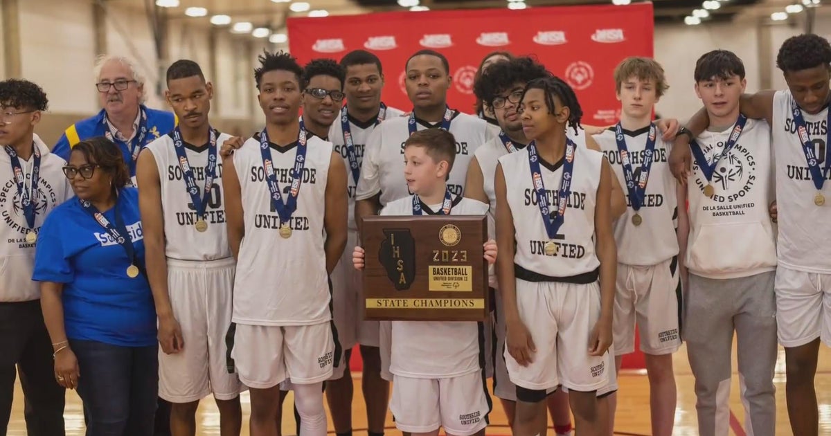 State of Illinois honoring Special Olympics basketball athletes - CBS ...