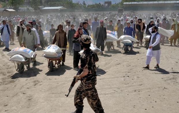 taliban-afghanistan-aid-ap22145329808459.jpg 