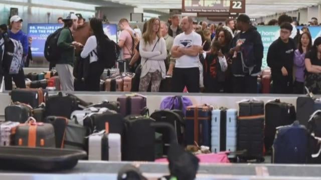 cbsn-fusion-officials-warn-of-difficult-summer-of-travel-thumbnail-1904784-640x360.jpg 