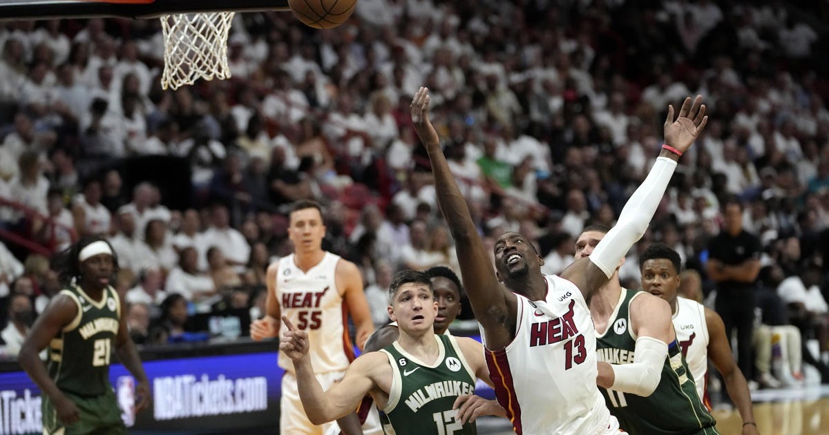 NBA: Heat, Lakers Look to Take 3-1 Series Leads in Monday Playoff  Double-Header - Canis Hoopus