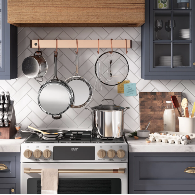 Save Up to 70% at Wayfair During Its Labor Day Clearance Sale - CNET