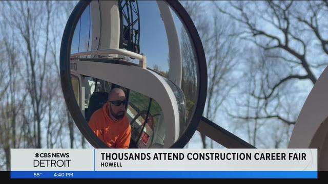 thousands-attend-construction-career-fair-in-howell.jpg 