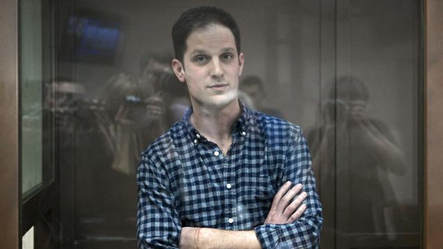 Russian court extends Wall Street Journal reporter Evan Gershkovich's detention by 3 months