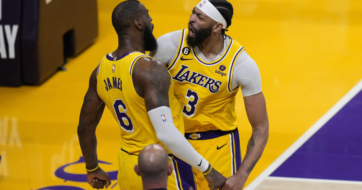 LeBron To Give Anthony Davis His No. 23 Jersey - CBS Los Angeles