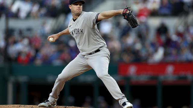 Cole gets 5th win, Yankees hit 3 HRs in 4-2 win at Texas