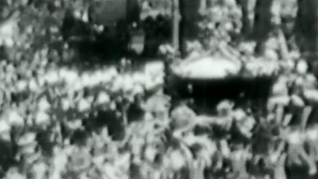 cbsn-fusion-how-queen-elizabeths-coronation-created-a-tv-broadcasting-battle-in-the-us-thumbnail-1927224-640x360.jpg 