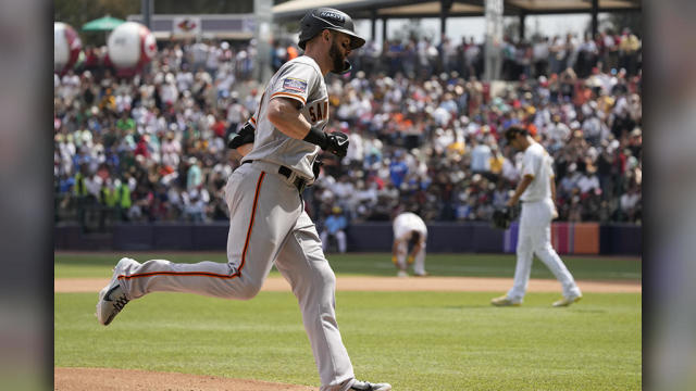 Padres Sweep Giants in 2 Games in Mexico City