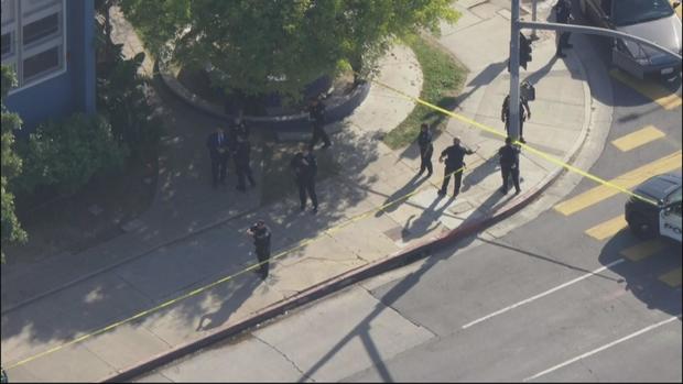 teenagers-stabbed-at-los-angeles-high-school.jpg 