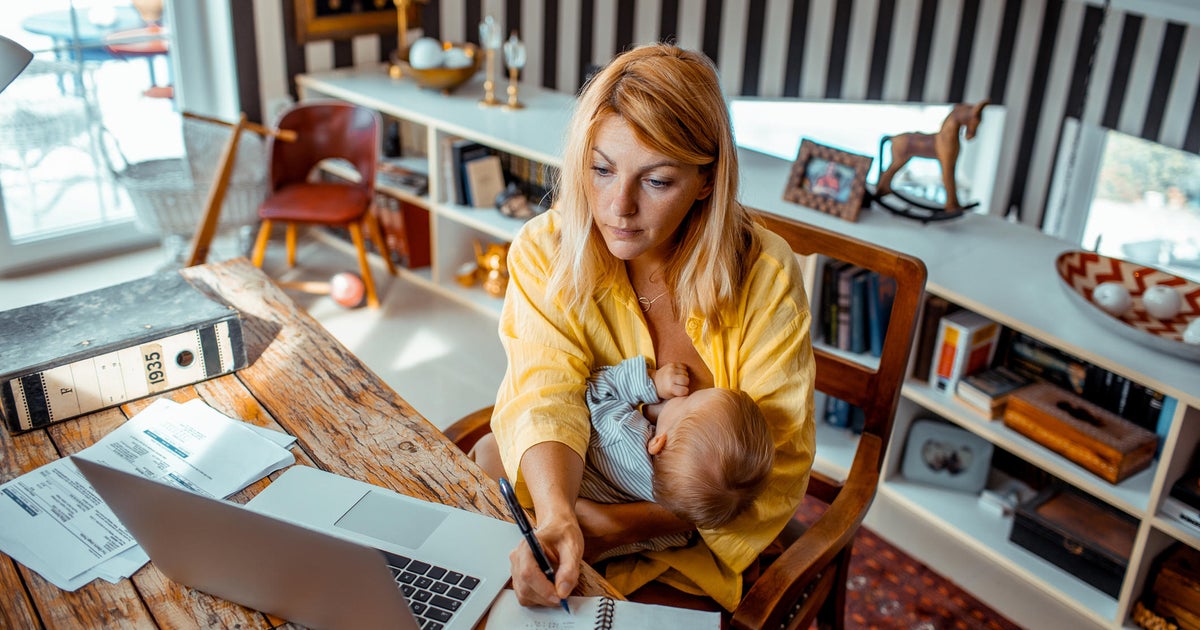 Breastfed babies less likely to be overweight children researchers say Breastfed babies less likely to be overweight children researchers say