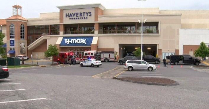 Threat resolved after evacuation of two businesses at a Towson shopping