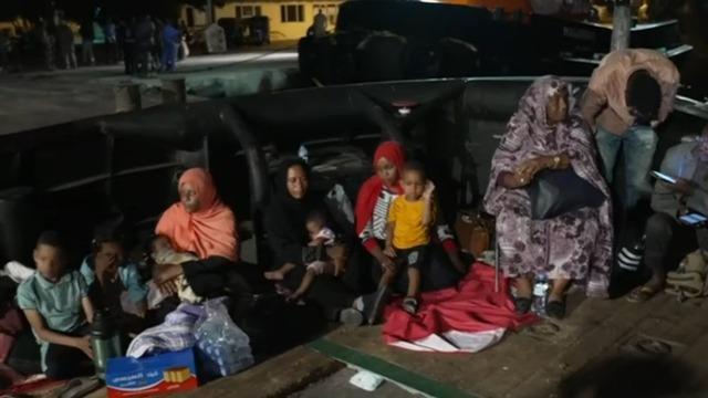 cbsn-fusion-a-look-at-what-refugees-are-experiencing-as-they-try-to-evacuate-sudan-thumbnail-1938487-640x360.jpg 