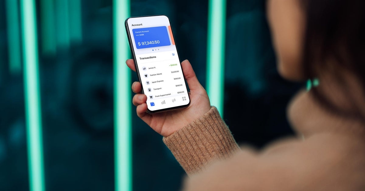 Online savings accounts vs. regular savings accounts Which is better