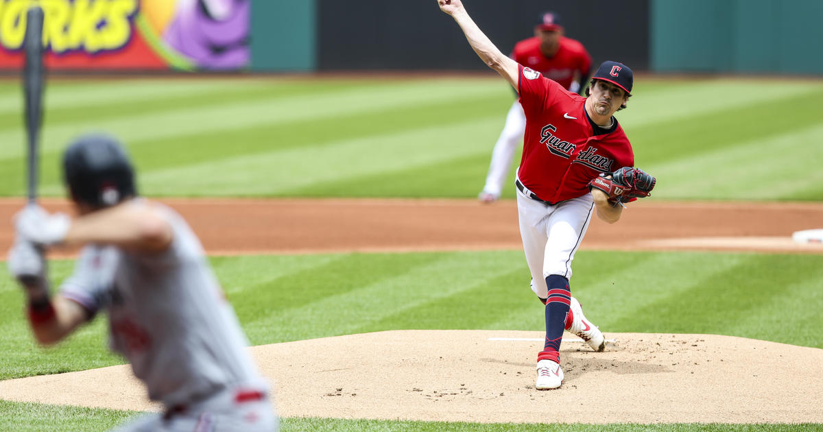 Quantrill takes no-hitter into 7th, Guardians blank Twins