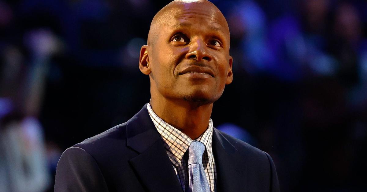 Ray Allen earns college degree from UConn 30 years after setting foot on  campus - Sports Illustrated Milwaukee Bucks News, Analysis and More