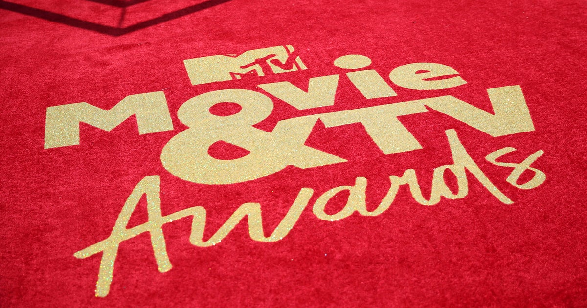 MTV Awards given out in host-less, pre-taped show due to writers' strike