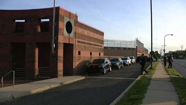 2 inmates escaped unnoticed from Philadelphia correctional center