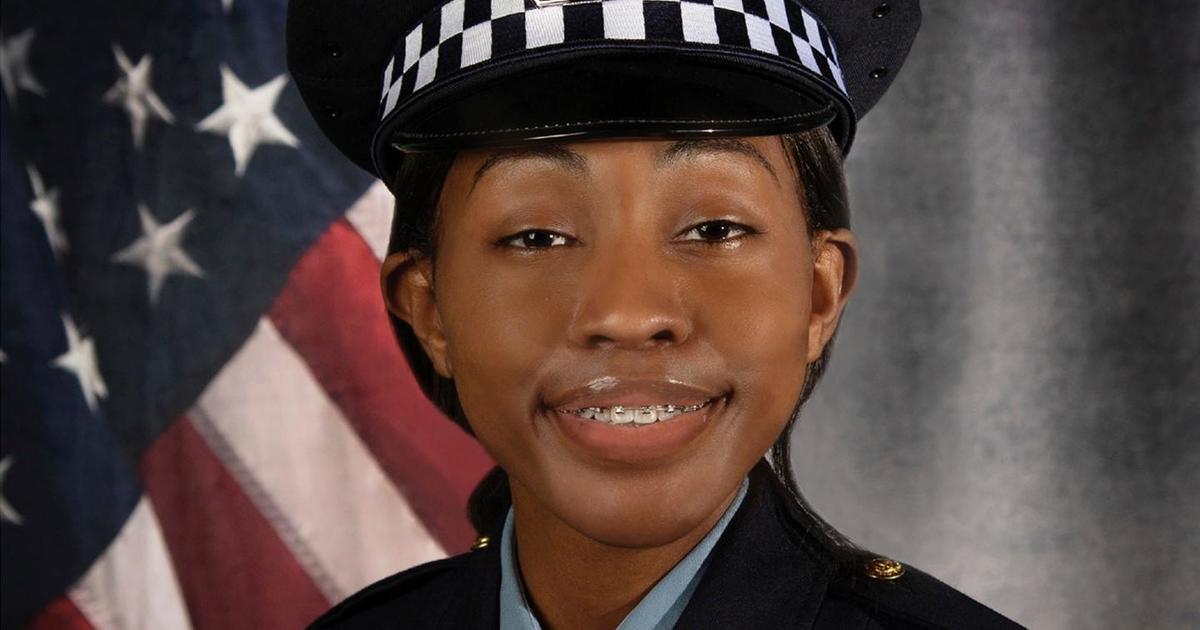 4 teenagers charged with murder in killing of Chicago police officer who was on her way home from work
