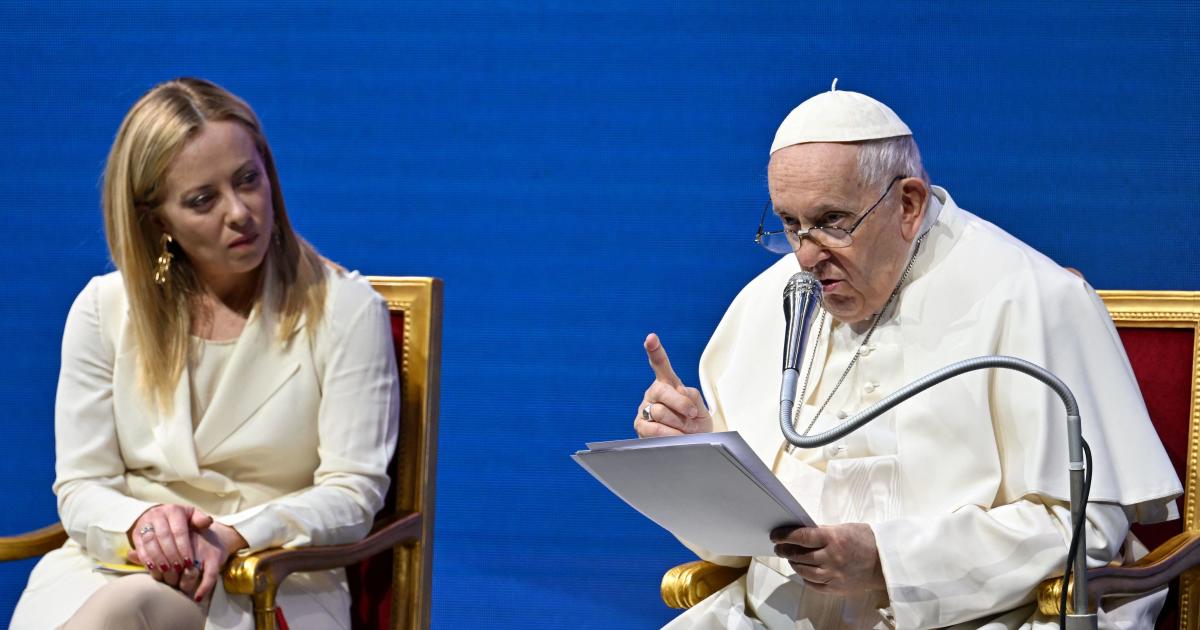 Papa Francesco invita l’Italia ad aumentare i tassi di natalità mentre l’Europa vive un “inverno demografico”