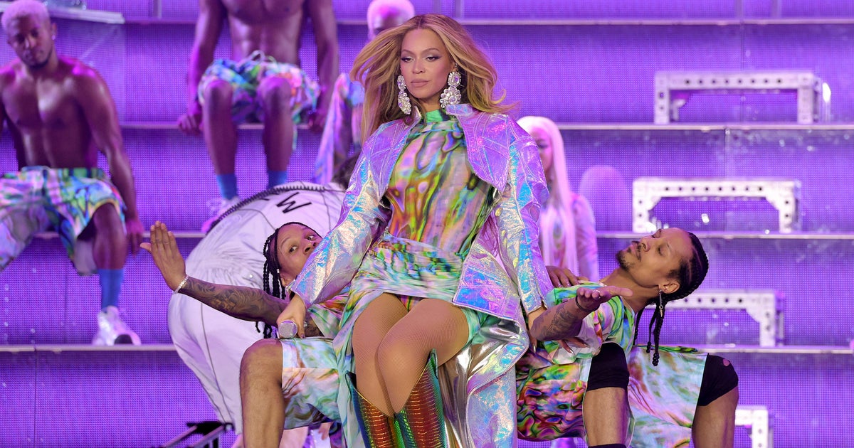 Beyoncé could blow away other artists for top-grossing tour