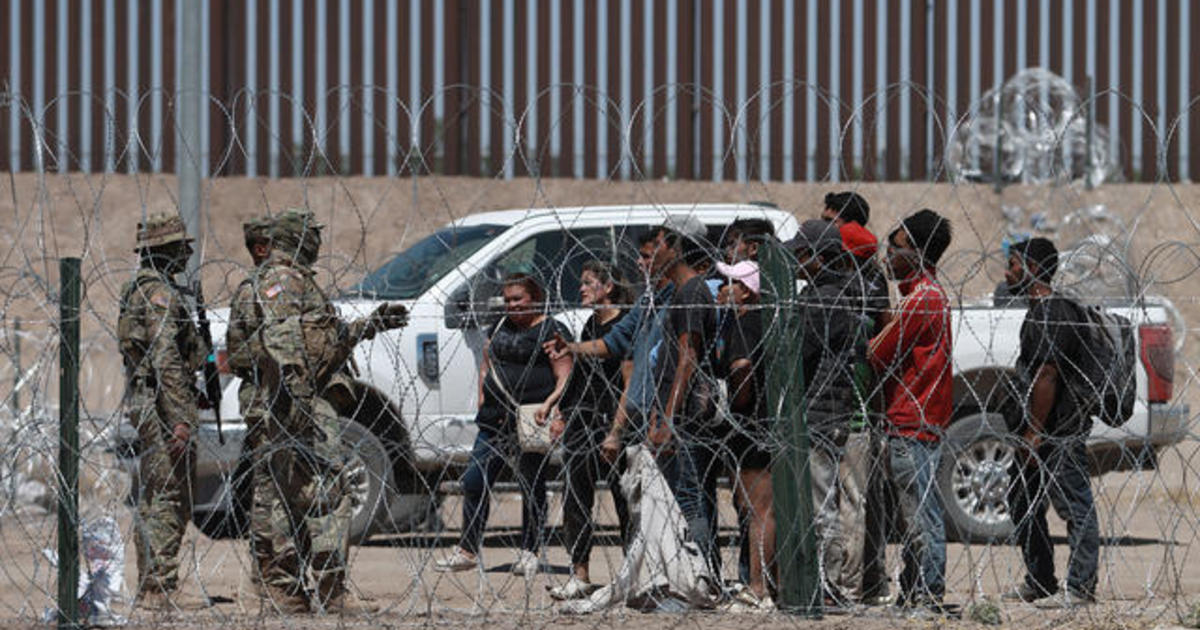 Time to end Border Patrol's history of migrant brutality - Los