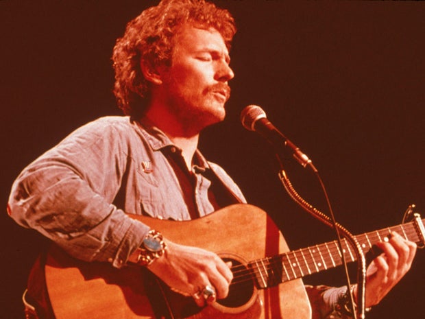 Gordon Lightfoot Performs In Concert