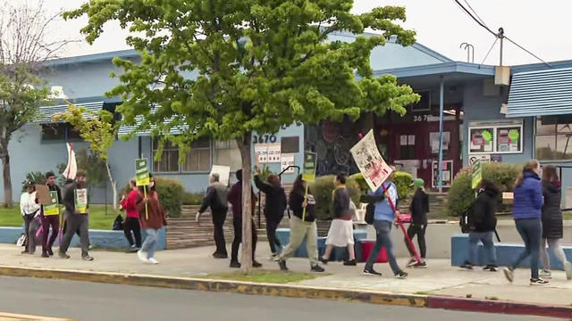 Oakland teacher strike 