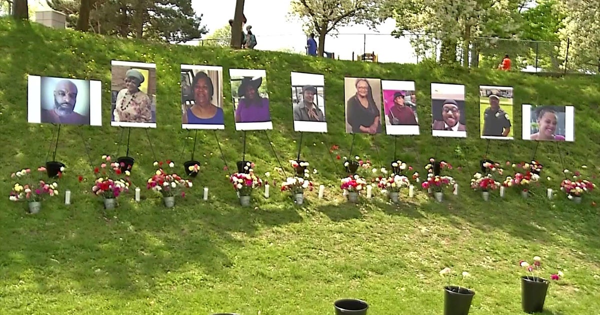 Производителят на аксесоар за оръжие свързан с расистка стрелба убила