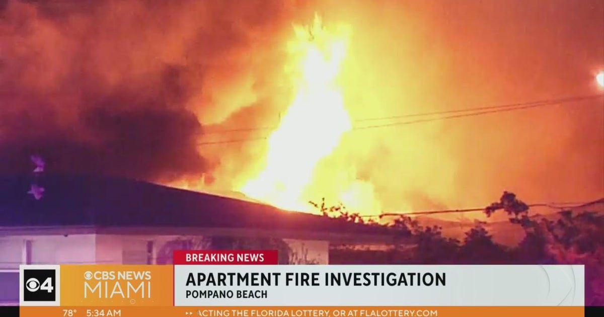 Massive fire ripped through Pompano Beach apartment building - CBS Miami