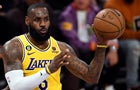 gettyimages-1489028098-steph-curry-lebron-james-nba-playoffs-semifinals-2023-lakers-warriors.jpg 