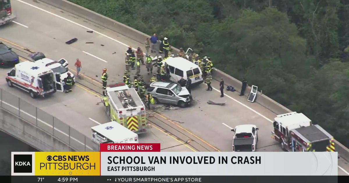 Crews respond to crash in East Pittsburgh - CBS Pittsburgh