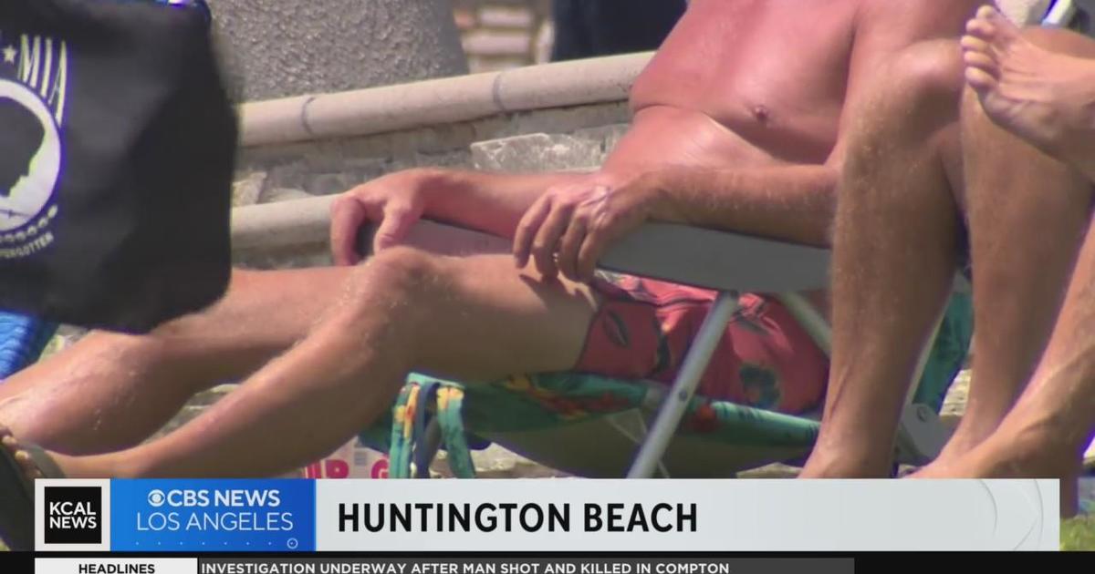 Public nudity ordinance up for debate in Huntington Beach - CBS Los Angeles